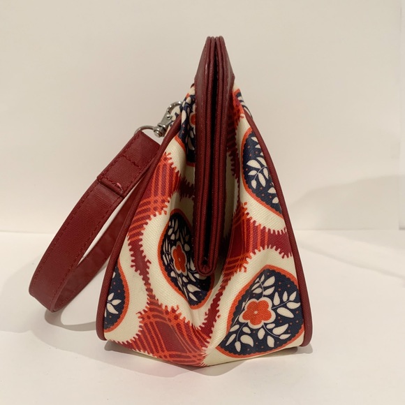 Petunia Pickle Bottom Red Satchel Handbag - Picture 3 of 6